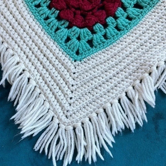 Unique Vintage Handmade Knitted Afghan - Picture 4 of 7